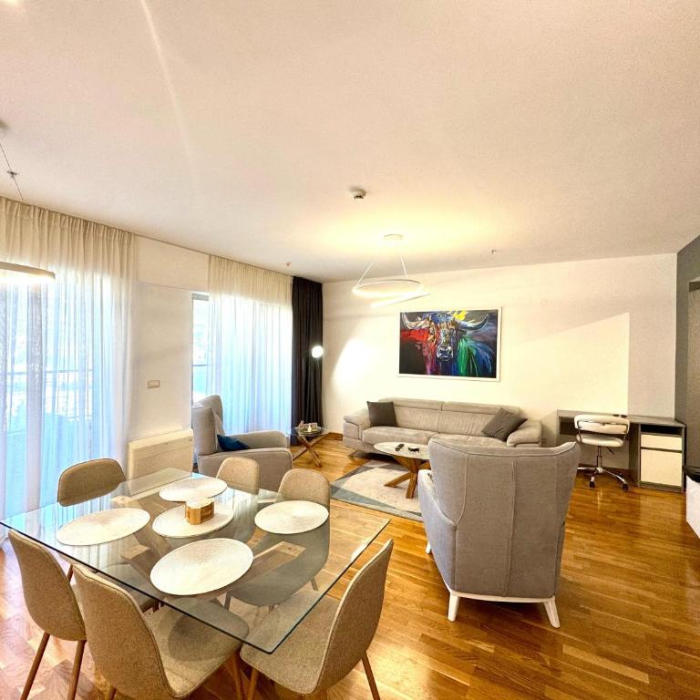 Harmonia VIP - Apartman sa 2 Spavaće Sobe, Terasom i Pogledom na More - 10