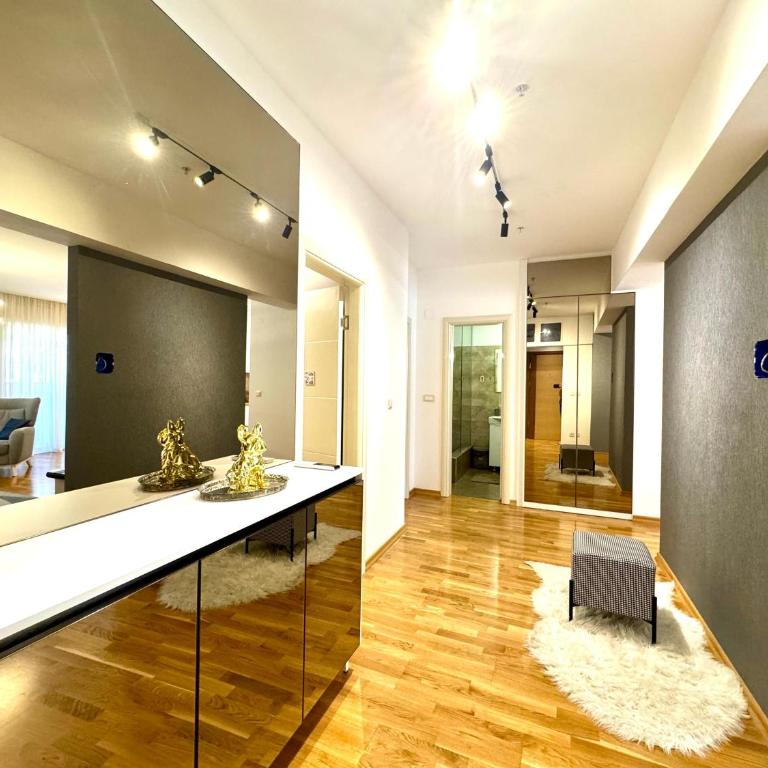 Harmonia VIP - Apartman sa 2 Spavaće Sobe, Terasom i Pogledom na More - 11