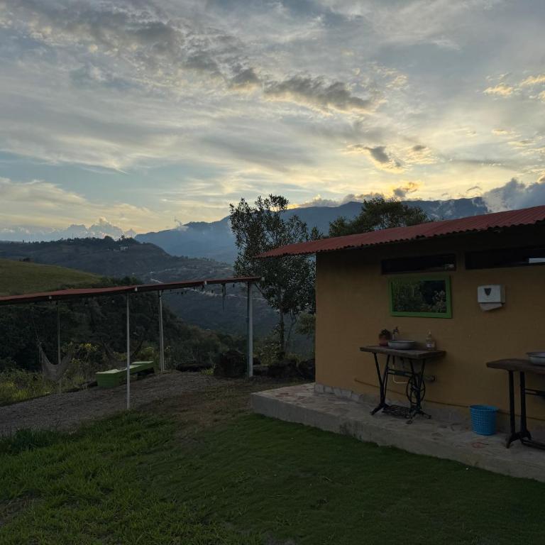Campo Karst, Hospedaje y Campamento de montaña - Habitación Doble Estándar con baño compartido - 17