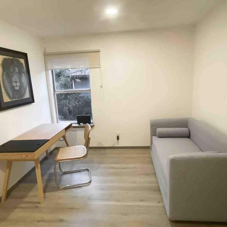 Twin Homes Compound - 5 Bedrooms - 1 km to US Consulate - Casa de 5 dormitorios - 16