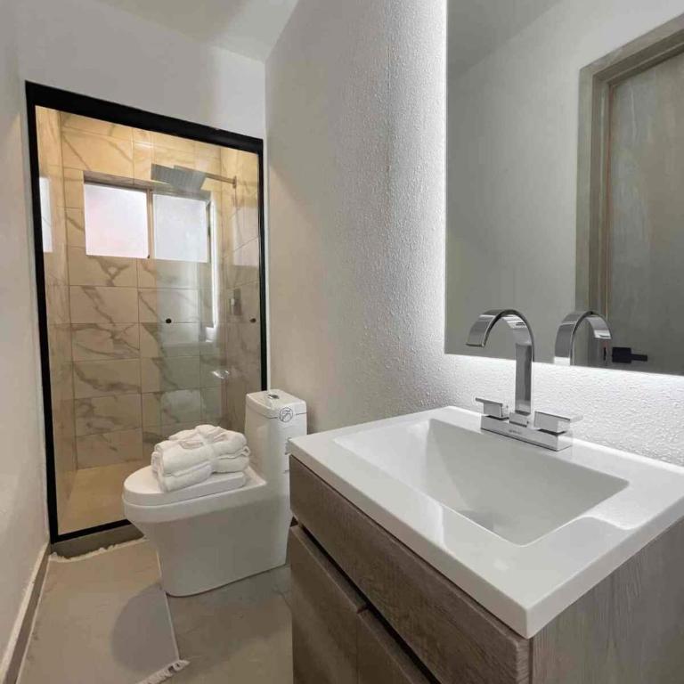 Twin Homes Compound - 5 Bedrooms - 1 km to US Consulate - Casa de 5 dormitorios - 20
