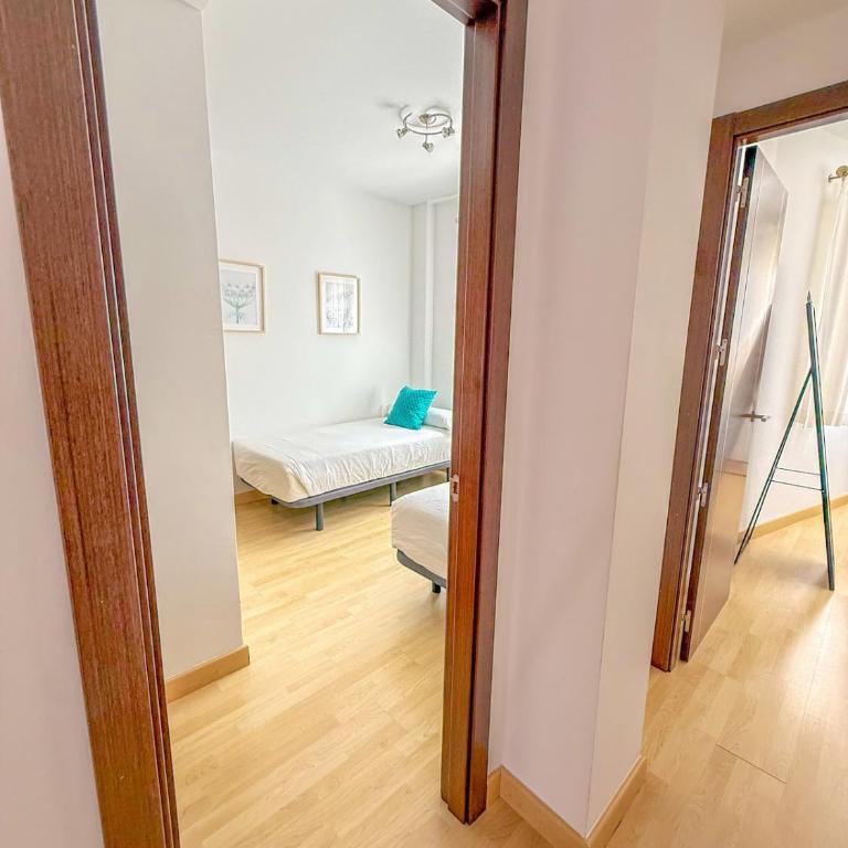Central Apartment in Nerja with Pool and Parking - Apartamento de 2 dormitorios - 21