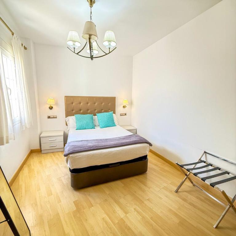 Central Apartment in Nerja with Pool and Parking - Apartamento de 2 dormitorios - 25