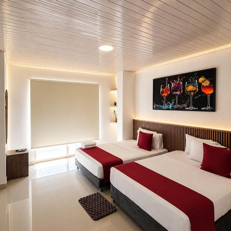 Hotel Gama Cartagena - Standard Quadruple Room - 6