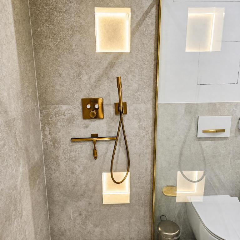 Beautiful new L apartment -15 min to Octoberfest - Apartamento con vistas a la piscina - 28