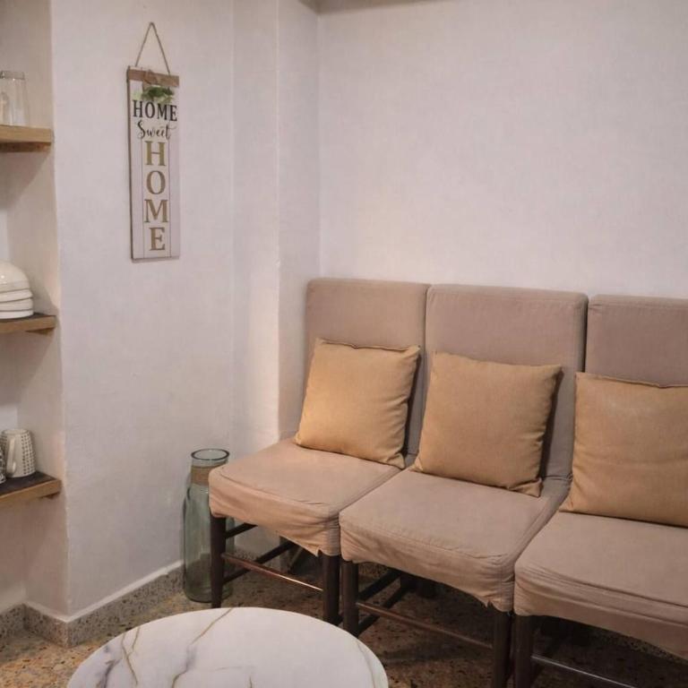 Serene Apt TV Kitchen Laundry Medellin - Apartment - 4