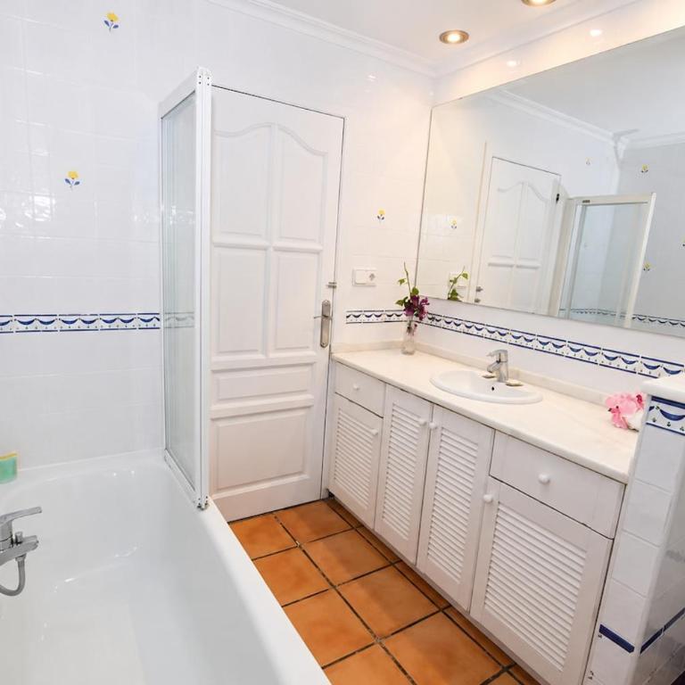 Villa Samar Altea Pool and Sea Views Near Old Town - Apartamento de 1 dormitorio - 7