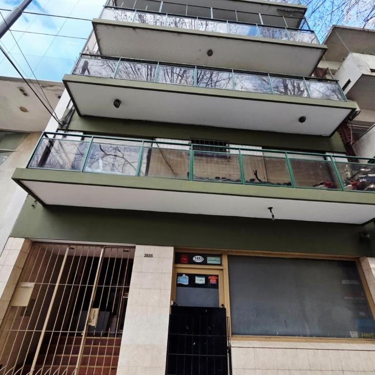 Super luminoso y cómodo depto en Belgrano 3 habit. - Apartamento de 3 dormitorios - 40