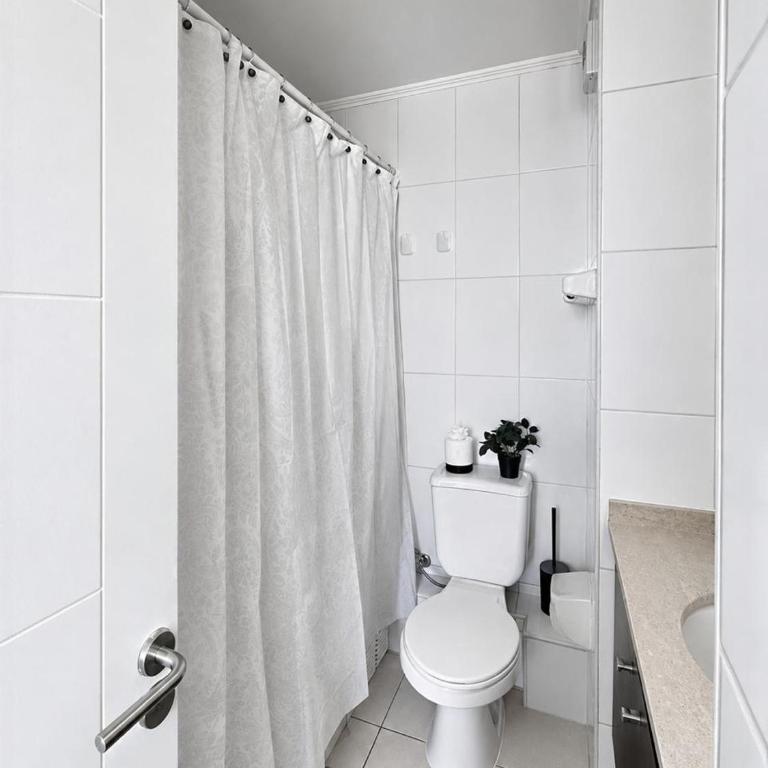 Metro UC and Lastarria Ideal location - Apartamento de 1 dormitorio - 8
