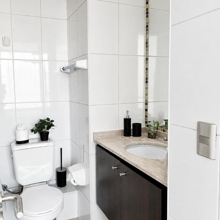 Metro UC and Lastarria Ideal location - Apartamento de 1 dormitorio - 10