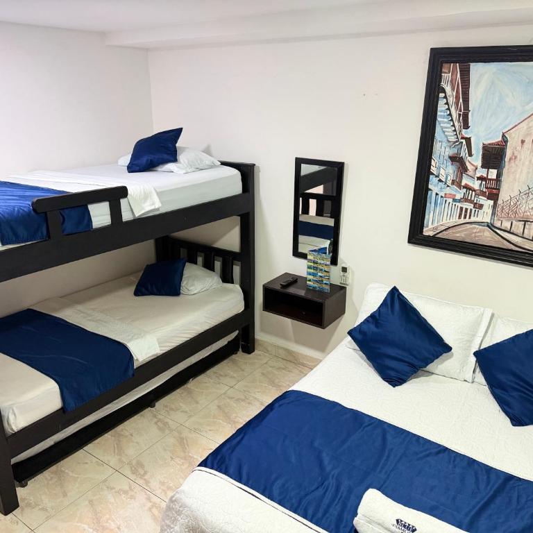 Hotel Blue Diamond House - Habitación Doble Deluxe - 2 camas - 17