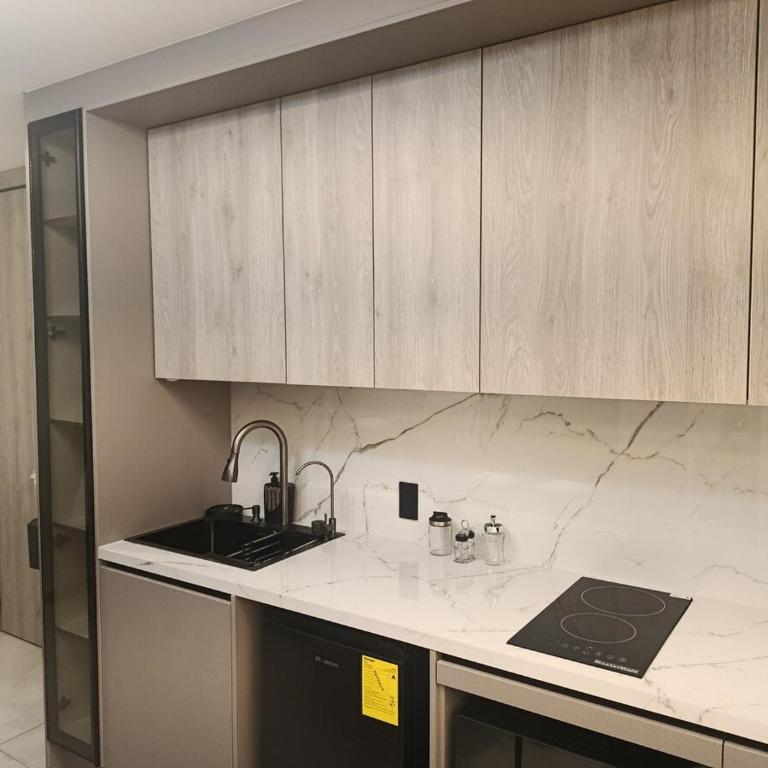 Lujoso estudio monoambiente, Excelente Ubicación - Apartamento de 1 dormitorio - 7