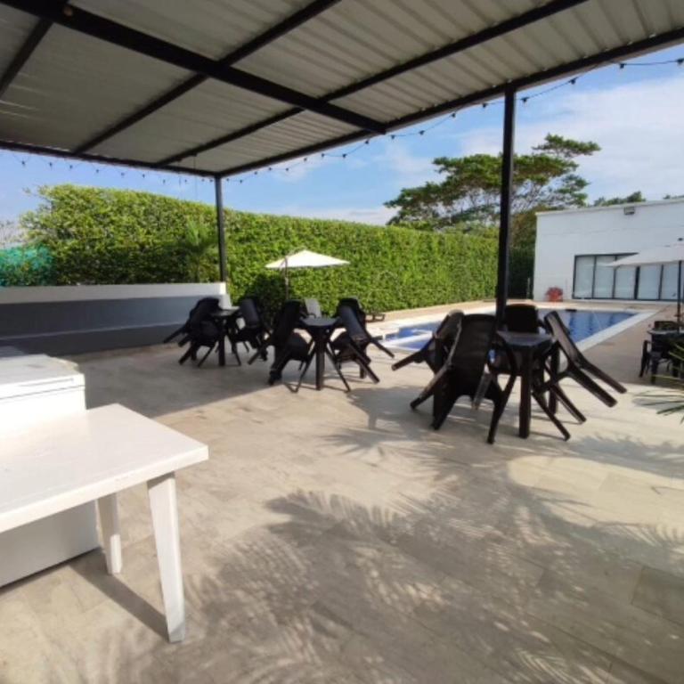Espectacular Casa con Piscina - Casa de 3 dormitorios - 14
