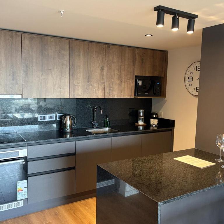 Apto Torres del Este SMJ Av Chiverta - Apartamento de 1 dormitorio - 38