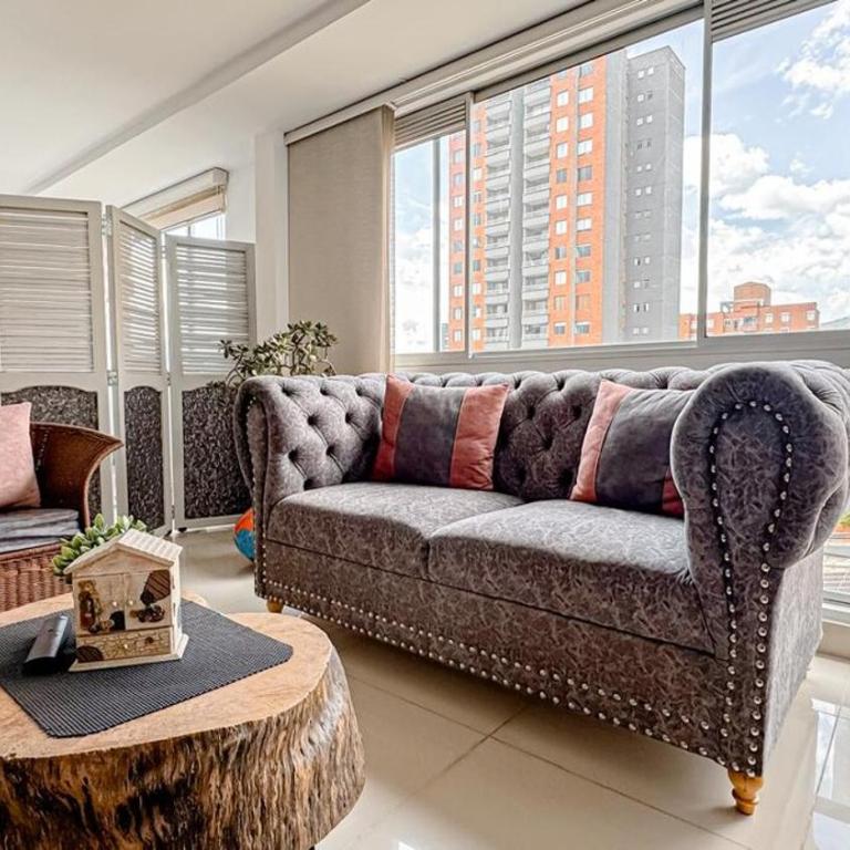 Entire home for rent in Medellín, Col - Apartamento de 2 dormitorios - 15