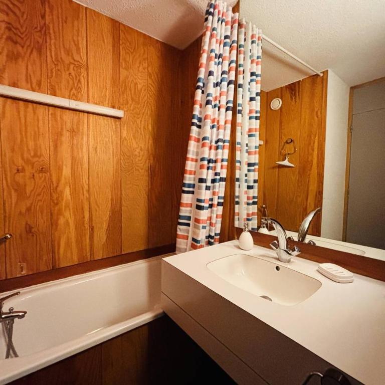 Appartement duplex, balcon vue sapins - 6 pers. - Apartment mit 2 Schlafzimmern - 8