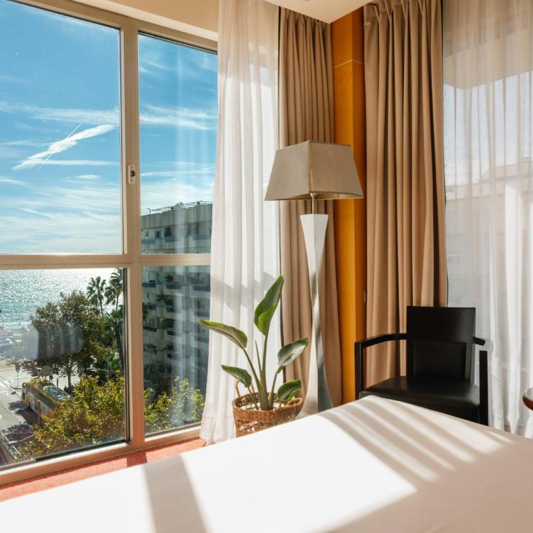MiM Sitges member of Meliá Collection - Suite Junior con vistas al mar - 3