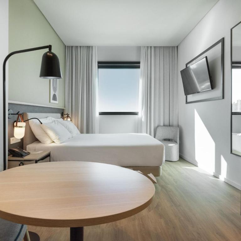 Hotel Málaga Alameda Centro, Affiliated by Meliá - Habitación Estándar - 2