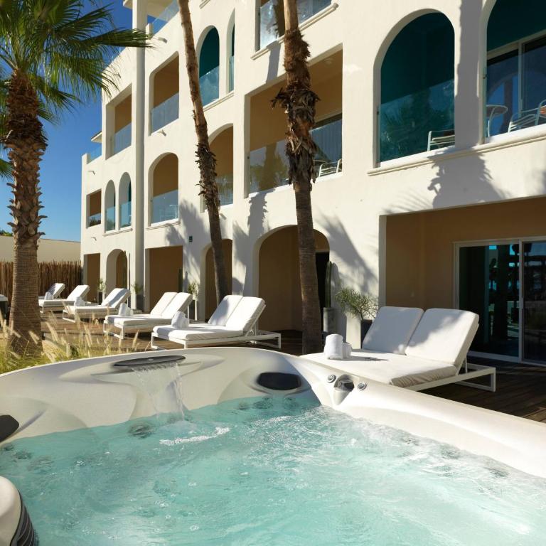 ME by Meliá Cabo - Adults Only - Habitación Superior ME+ con bañera de hidromasaje social - 7
