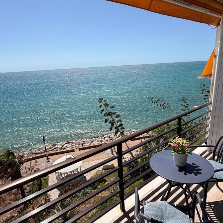 El Espigón de Santa Clara - Estudio con vistas al mar - 19