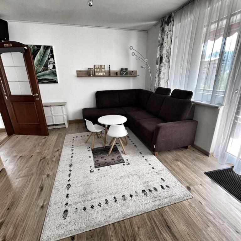 Wohnung nahe Gaal Ski Piste und F1 Red Bull Ring - Apartment mit 1 Schlafzimmer und Balkon - 2