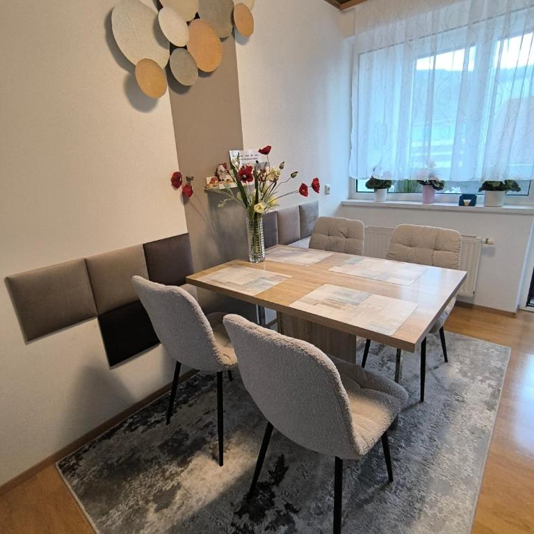 4 You Apartment in Leoben mit Balkon, Garten und kostenlosen Parkplatz - Appartamento con 2 Camere da Letto - 10