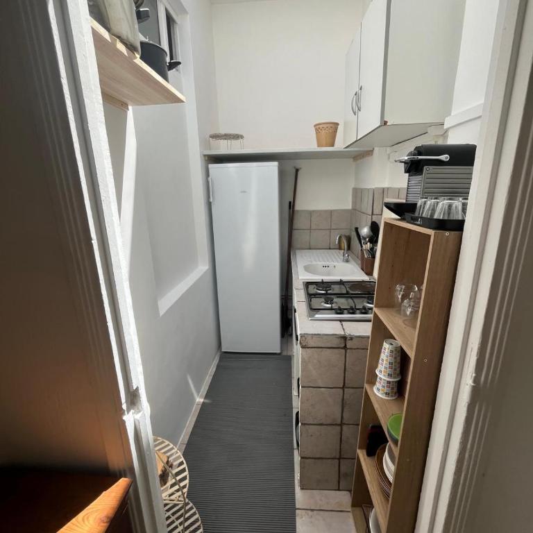 T3 avec toit terrasse rénové prox CV avec parking - Appartement 2 Chambres - 4