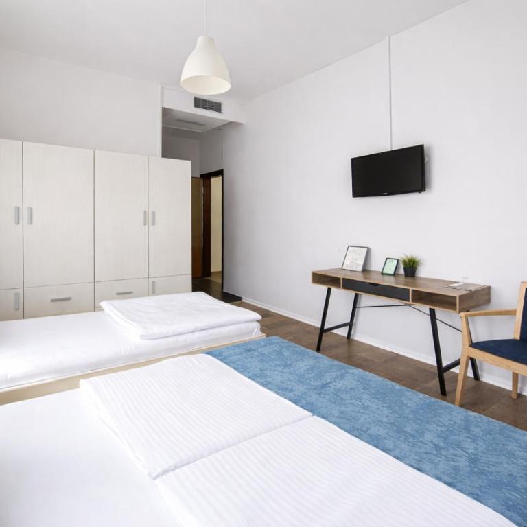 Hotel Dorrah - Trokrevetna Soba - 1