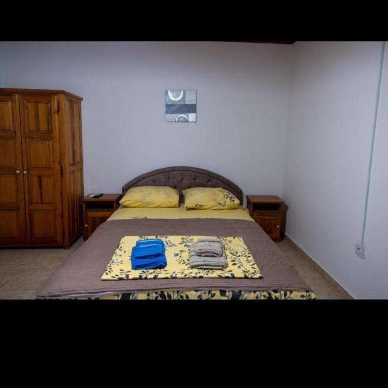 Villa Serenita - Doppelzimmer mit Gartenblick - 1