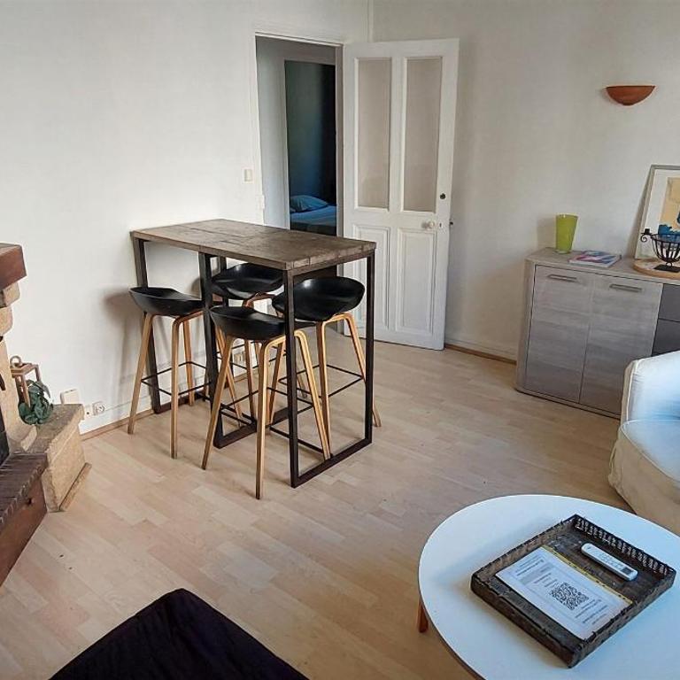 T3 avec toit terrasse rénové prox CV avec parking - Appartement 2 Chambres - 1