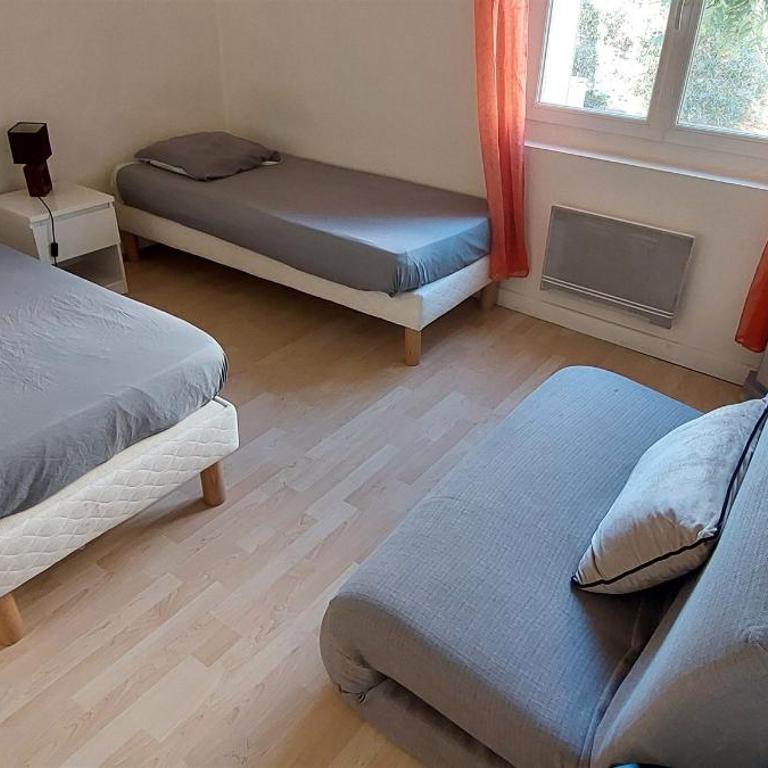 T3 avec toit terrasse rénové prox CV avec parking - Appartement 2 Chambres - 3