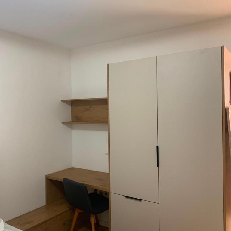 Modern City hall apartments - Deluxe Double Room - 2
