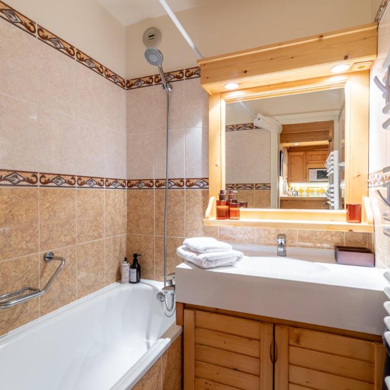 Charmant appartement 6 personnes à Val d'Isère - Apartment mit 2 Schlafzimmern - 9