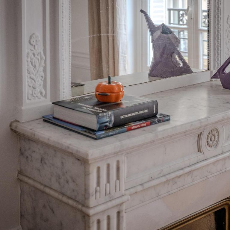 Apartment 2 bedroom with lift Paris 8 Saint-Lazare - Appartement 2 Chambres - 2