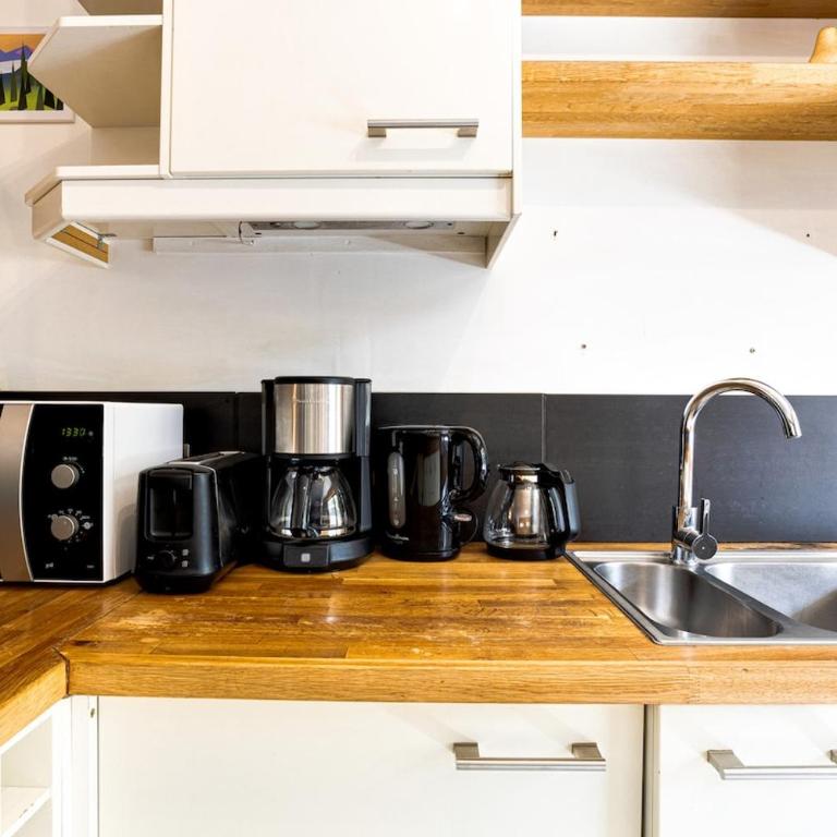 Barrats apt 3 - Mountain View & Great Location - Appartement 3 Chambres - 9