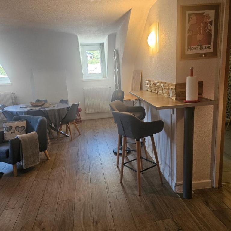 Appartement hyper centre, idéal pour 4 pers possibilité 6 couchages - Appartamento con 2 Camere da Letto - 13