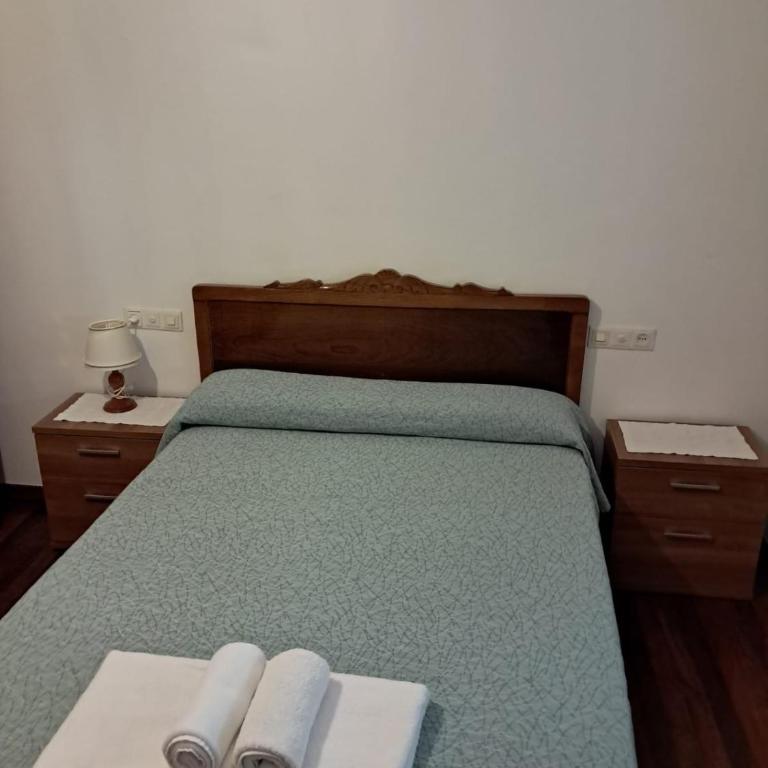 Hostal Pumar - Standard Doppelzimmer mit Gemeinschaftsbad - 2
