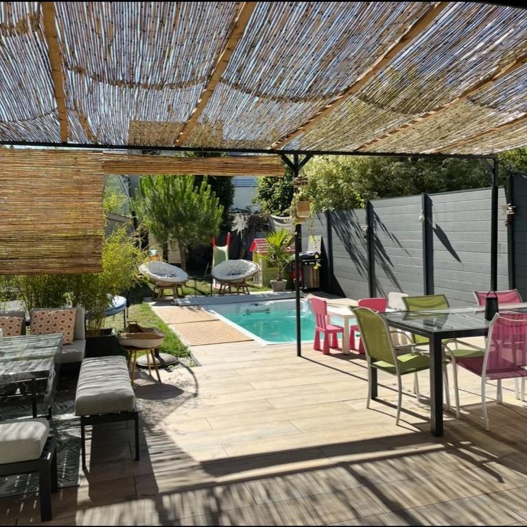 Maison Tours Centre avec Spa de nage - Maison 4 Chambres - 7