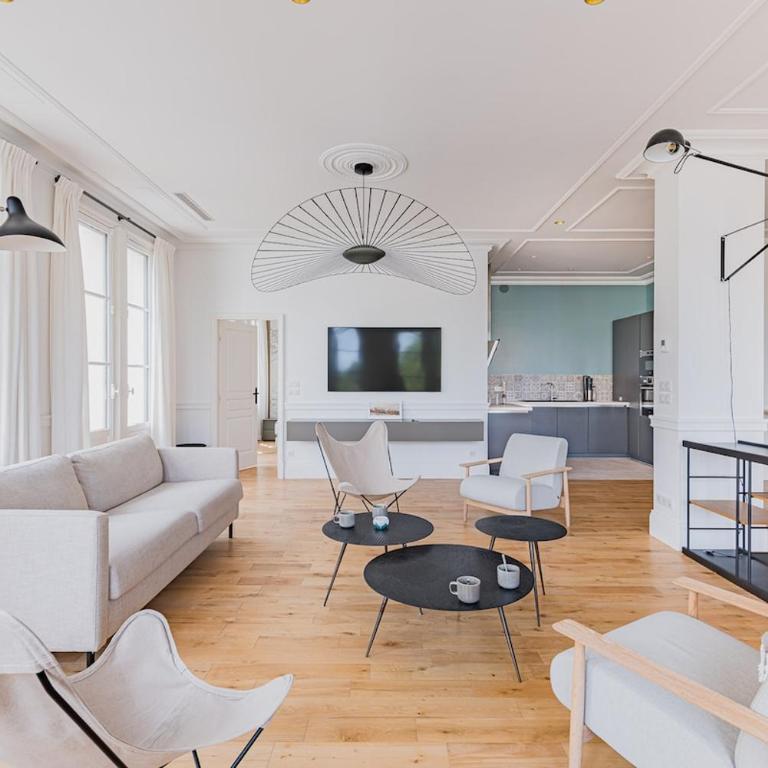 Sea view apartment - Two-Bedroom Apartment - 16