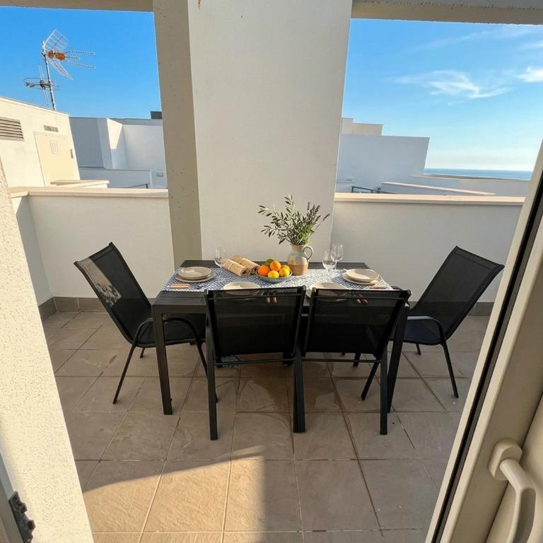 Kame House-3HAB, 3 terrazas con vistas al mar y parking, a un paso del centro - Apartamento de 3 dormitorios con vistas al mar - 1