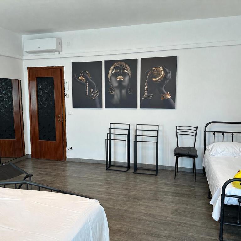 INDULGEO Home Barana - Camera Tripla con Bagno Privato Esterno - 9