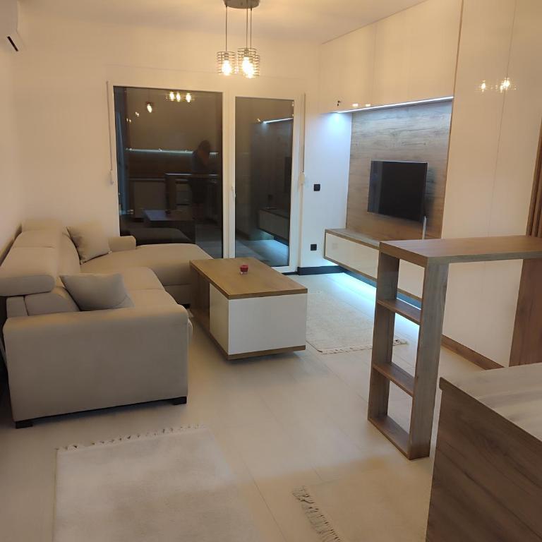 Lilly2 - One-Bedroom Apartment - 3