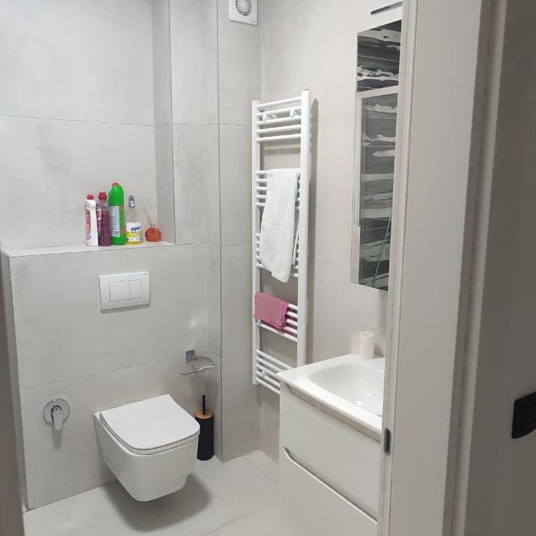Lilly2 - One-Bedroom Apartment - 9