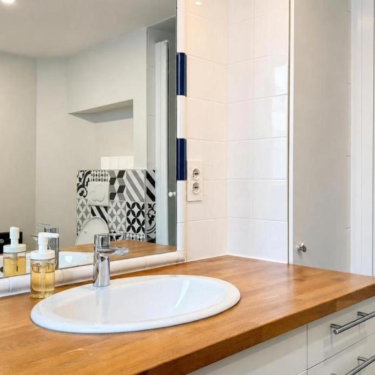 2 Bedroom Spacious Apartment Near Père Lachaise - Appartement 2 Chambres - 13