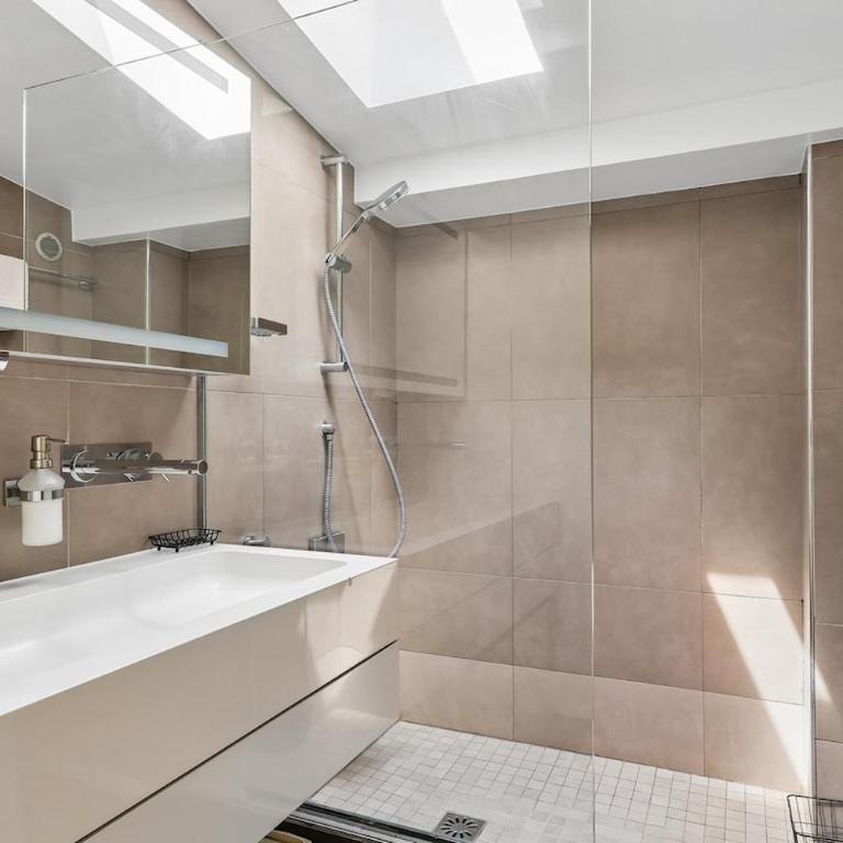 Charming townhouse with private garden - Appartement 3 Chambres - 2
