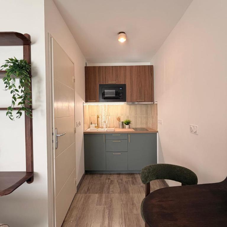 L'Oustaloun Charming studio with pool & parking - Studio - 4