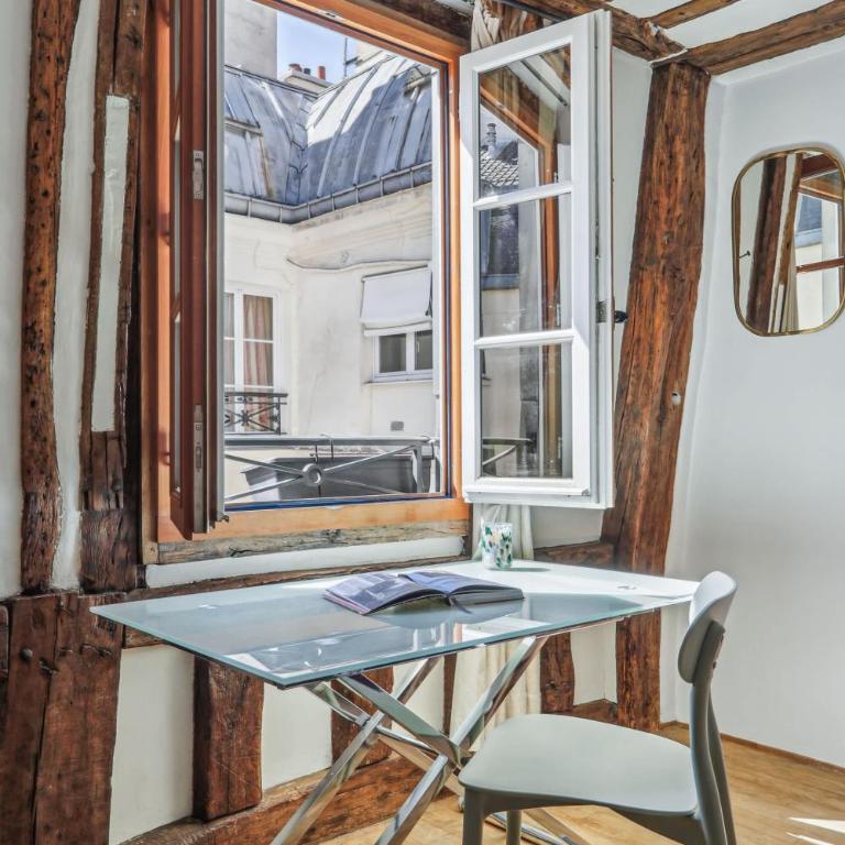 BnBNova - Chic 1BR Steps from the Louvre & Palais Royal & Opéra - Appartement - 12