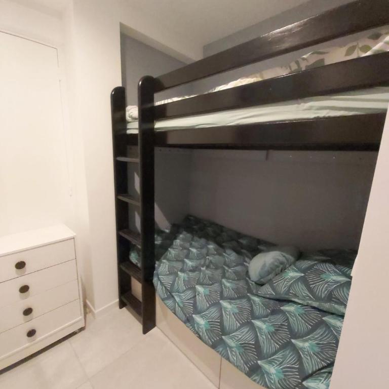 T3 air-conditioned , quiet garden, parking - Appartement 2 Chambres - 24