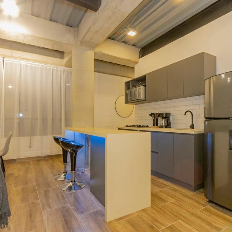 Apartamento 2BR a 5 min de El Poblado - Two-Bedroom Apartment - 2