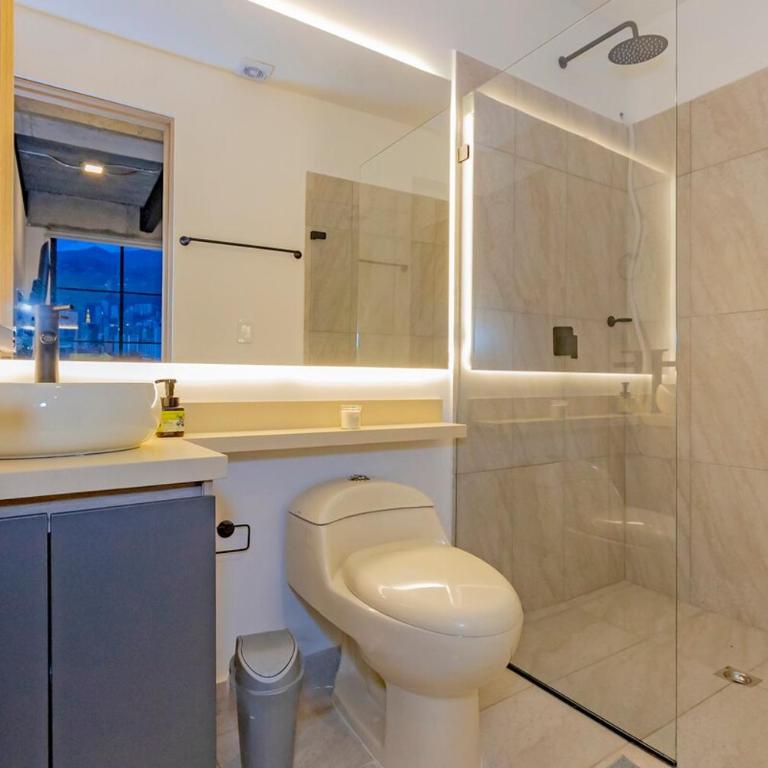 Apartamento 2BR a 5 min de El Poblado - Two-Bedroom Apartment - 4
